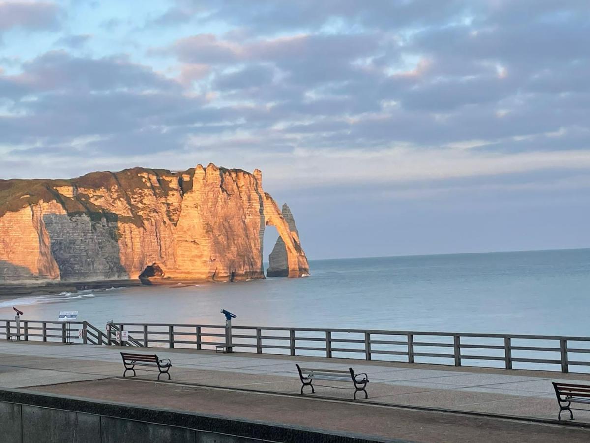 Sea View 2 Room Apartment 50M2 Étretat Exteriér fotografie